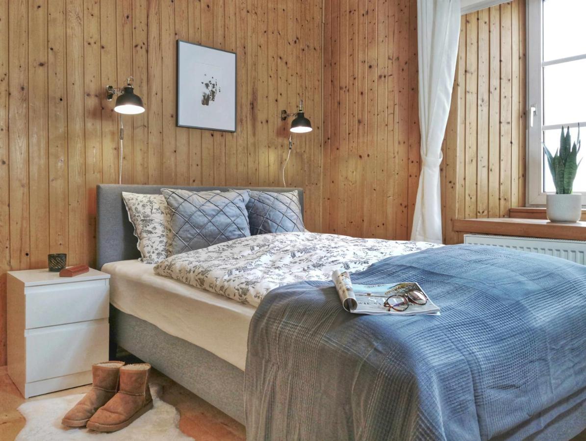 Ferienwohnung Himmelberg 80M2 In Der Altstadt Und Toll Fuer Familien Klagenfurt am Woerthersee Exterior foto