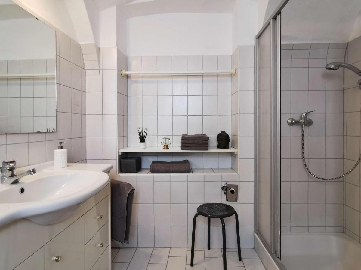 Ferienwohnung Himmelberg 80M2 In Der Altstadt Und Toll Fuer Familien Klagenfurt am Woerthersee Exterior foto